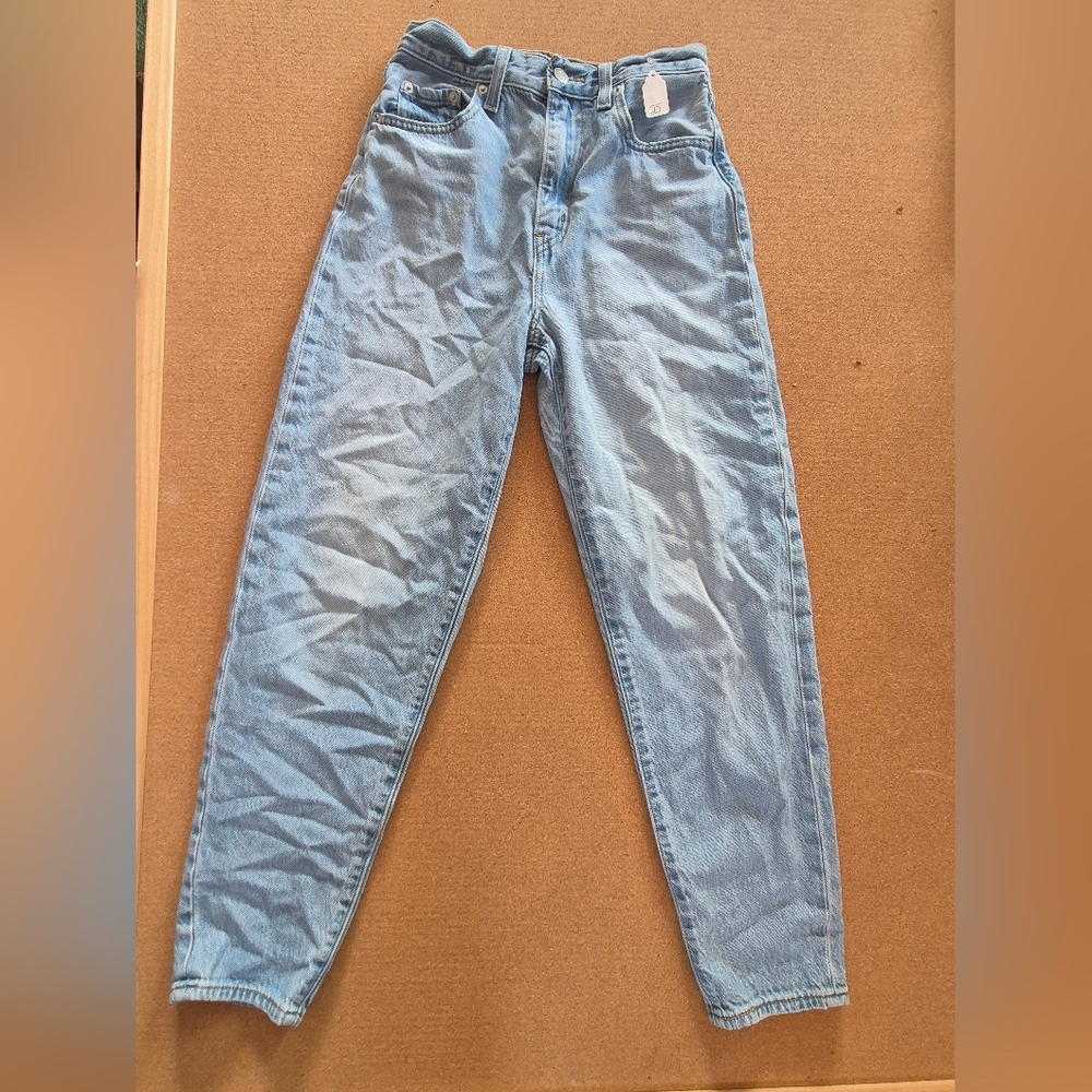 Levis High Loose Taper Jeans Size 25
